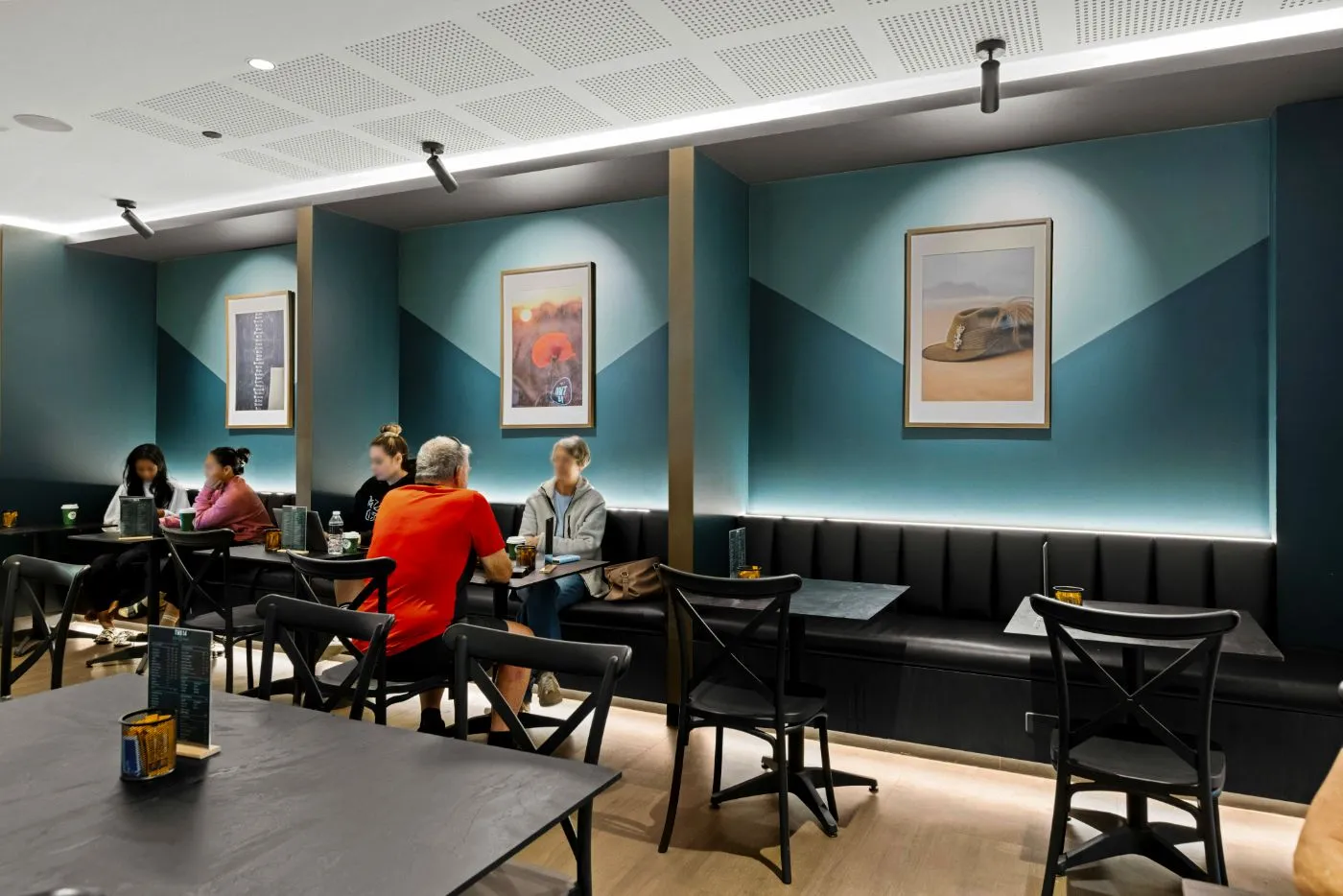 Café Two 14 — photo 3